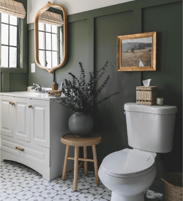 14 Best Bathroom Wall Decor Ideas That Are Budget-friendly