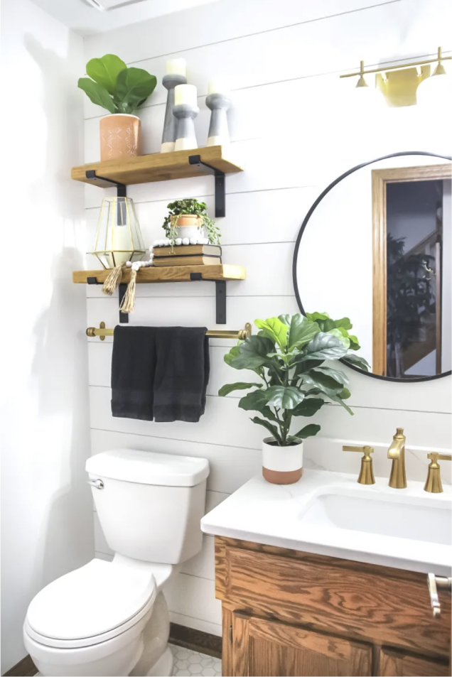 Small Bathroom Storage Full? The Secret Vertical Fix That Works (21 Expert Tips)